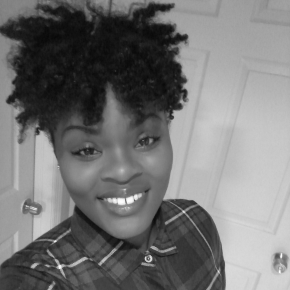 Meet your Posher, Patrice - Picture 1 of 1